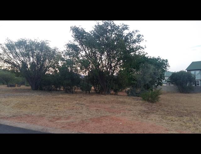 1,000M² VACANT LAND FOR SALE IN WIGWAM